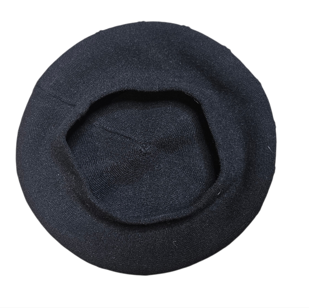 Vintage Black Knit Beret Classic French Wool-Feel Hat Timeless Parisian Style - Picture 6 of 6